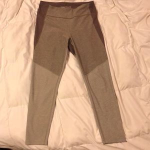 Yoga Pants/Leggings, Activewear